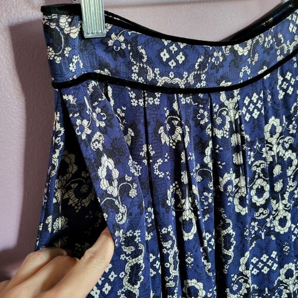 Vintage Robin Sinkler High Waisted Pleated Blue Floral Tapered Lightweight Pants - Picture 9 of 16